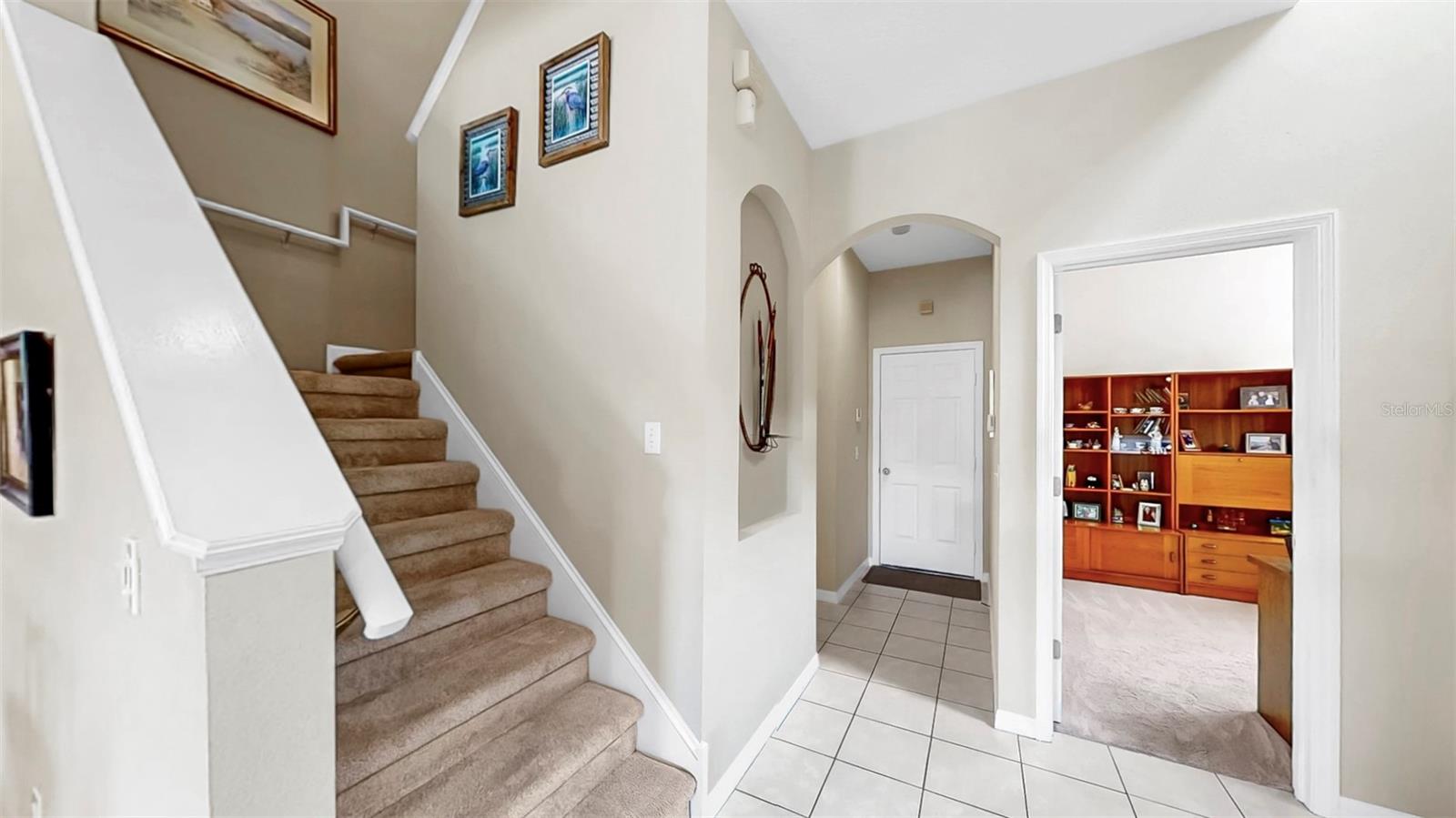 11114 KAPOK GRAND CIR, MADEIRA BEACH, FL, 33708