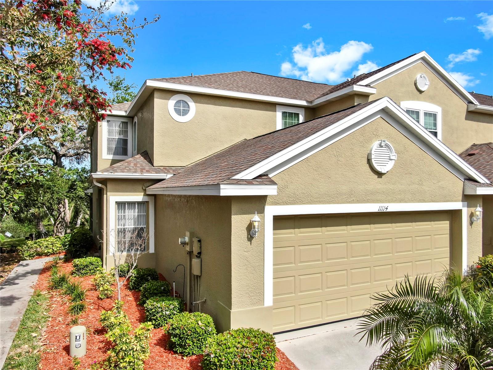 11114 KAPOK GRAND CIR, MADEIRA BEACH, FL, 33708