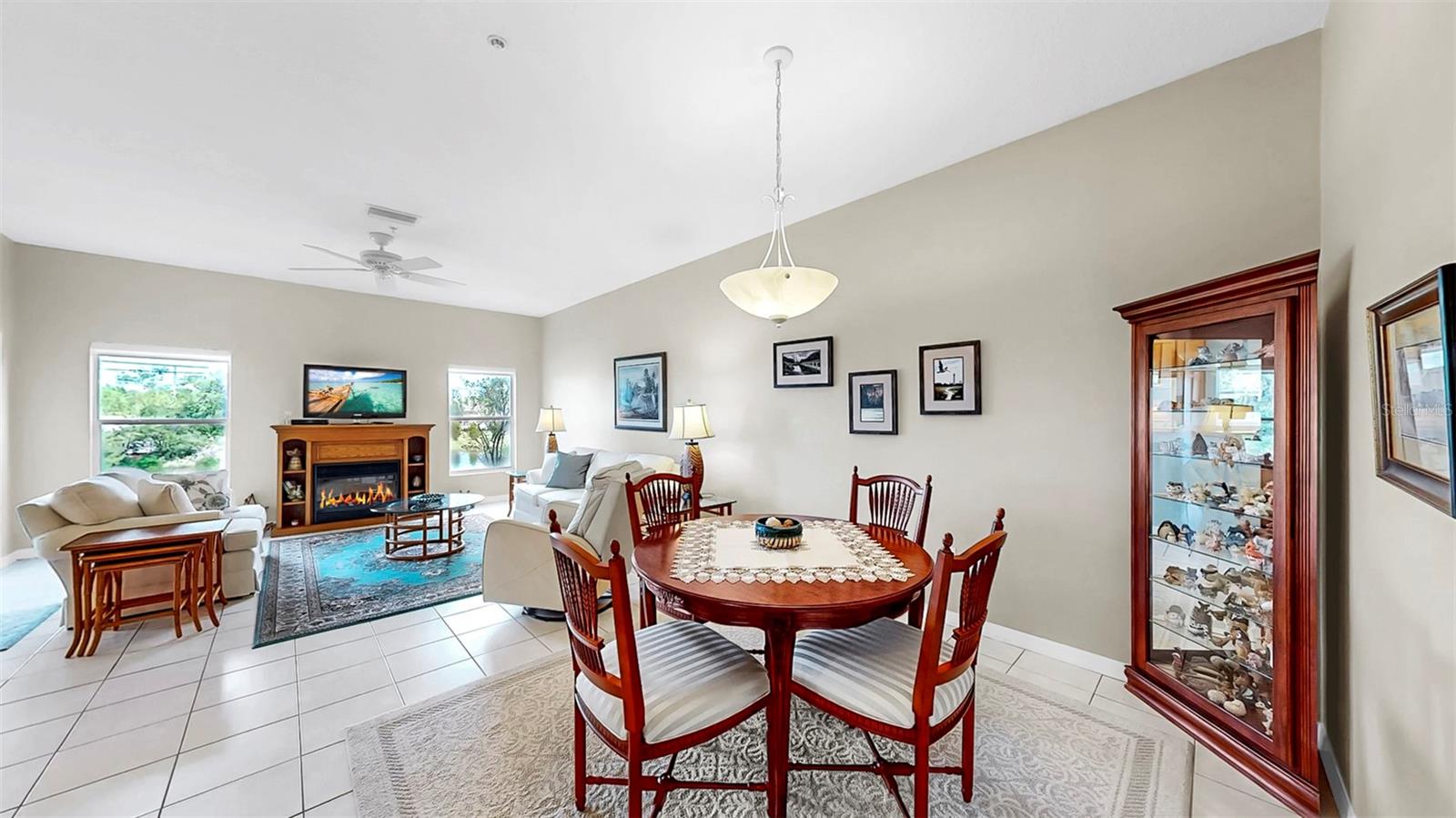 11114 KAPOK GRAND CIR, MADEIRA BEACH, FL, 33708
