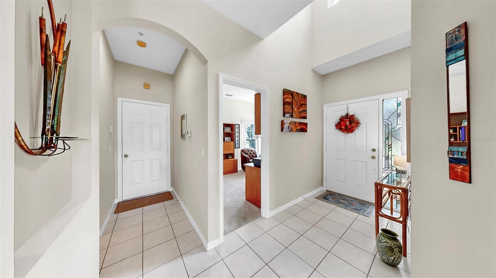 11114 KAPOK GRAND CIR, MADEIRA BEACH, FL, 33708