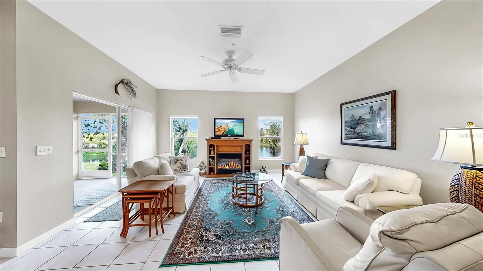 11114 KAPOK GRAND CIR, MADEIRA BEACH, FL, 33708