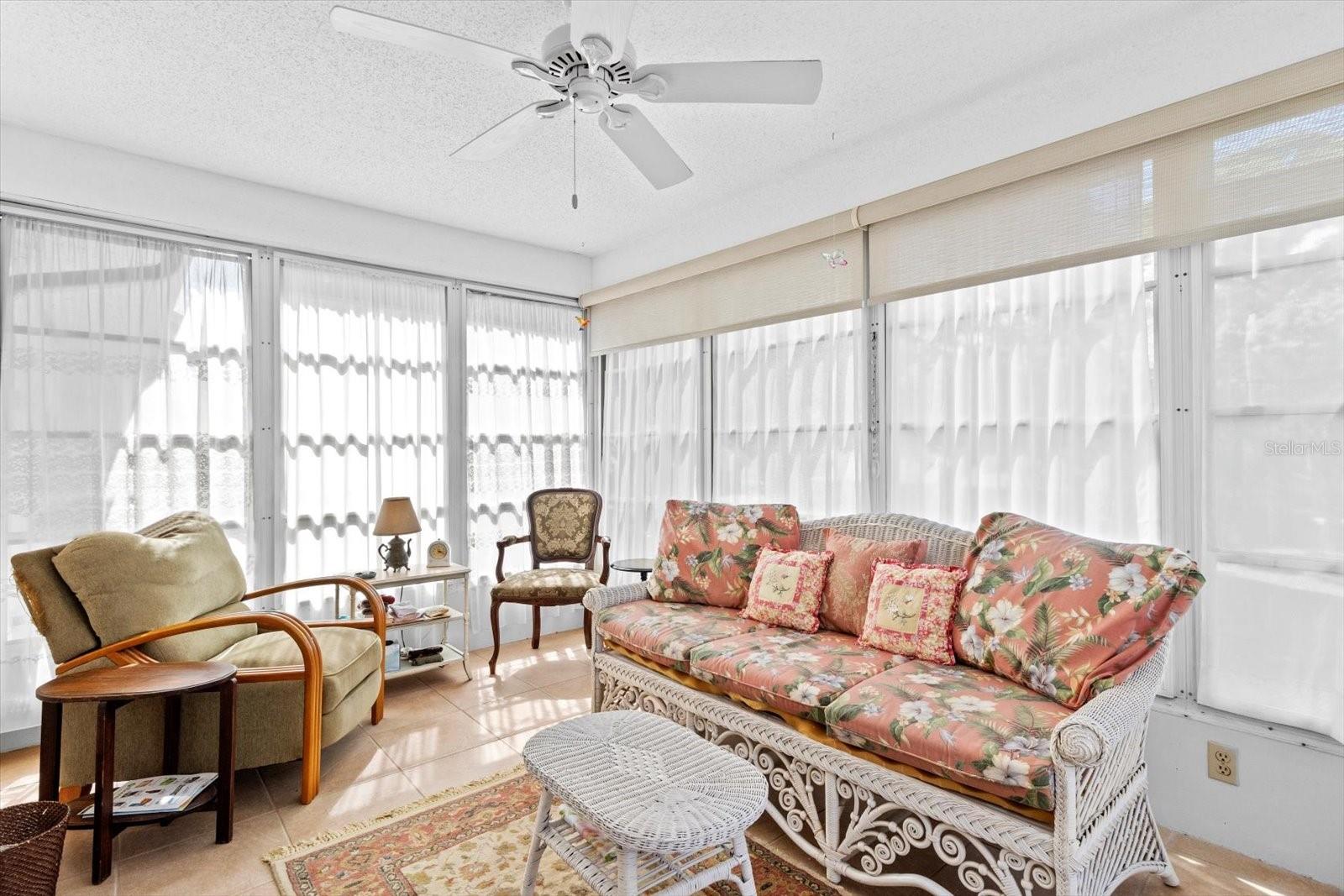 3687 N LAURELWOOD LOOP, BEVERLY HILLS, FL, 34465