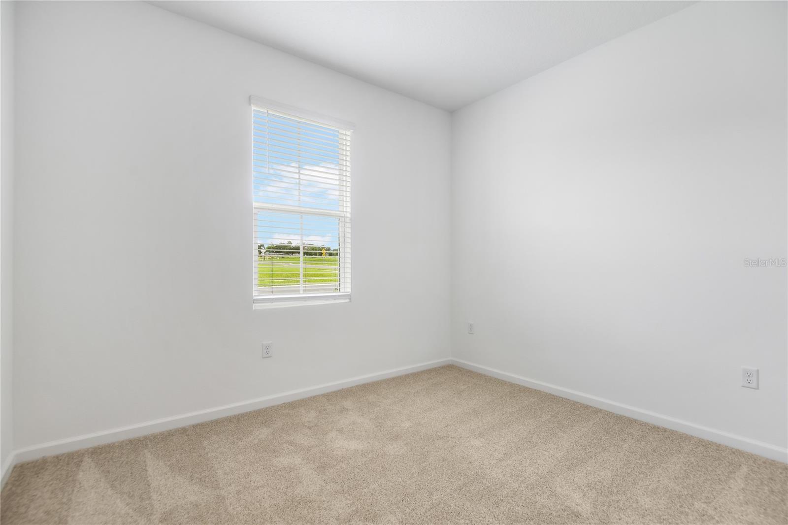 1106 OLIVINE AVE, DUNDEE, FL, 33838