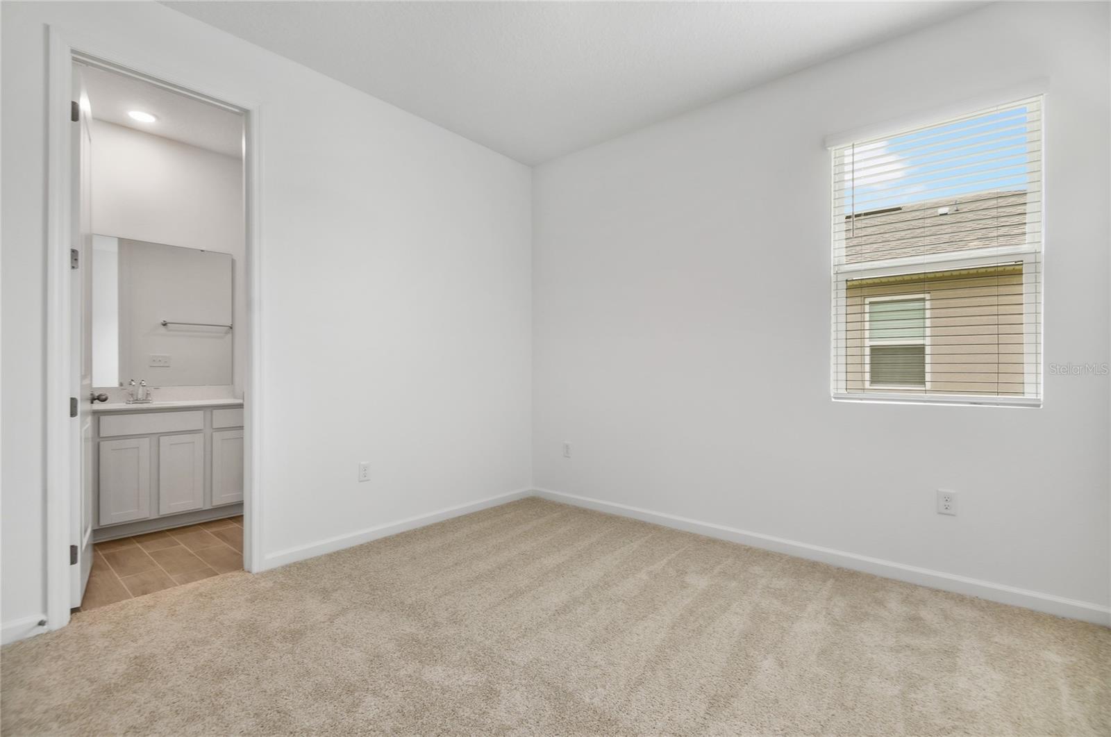 1106 OLIVINE AVE, DUNDEE, FL, 33838