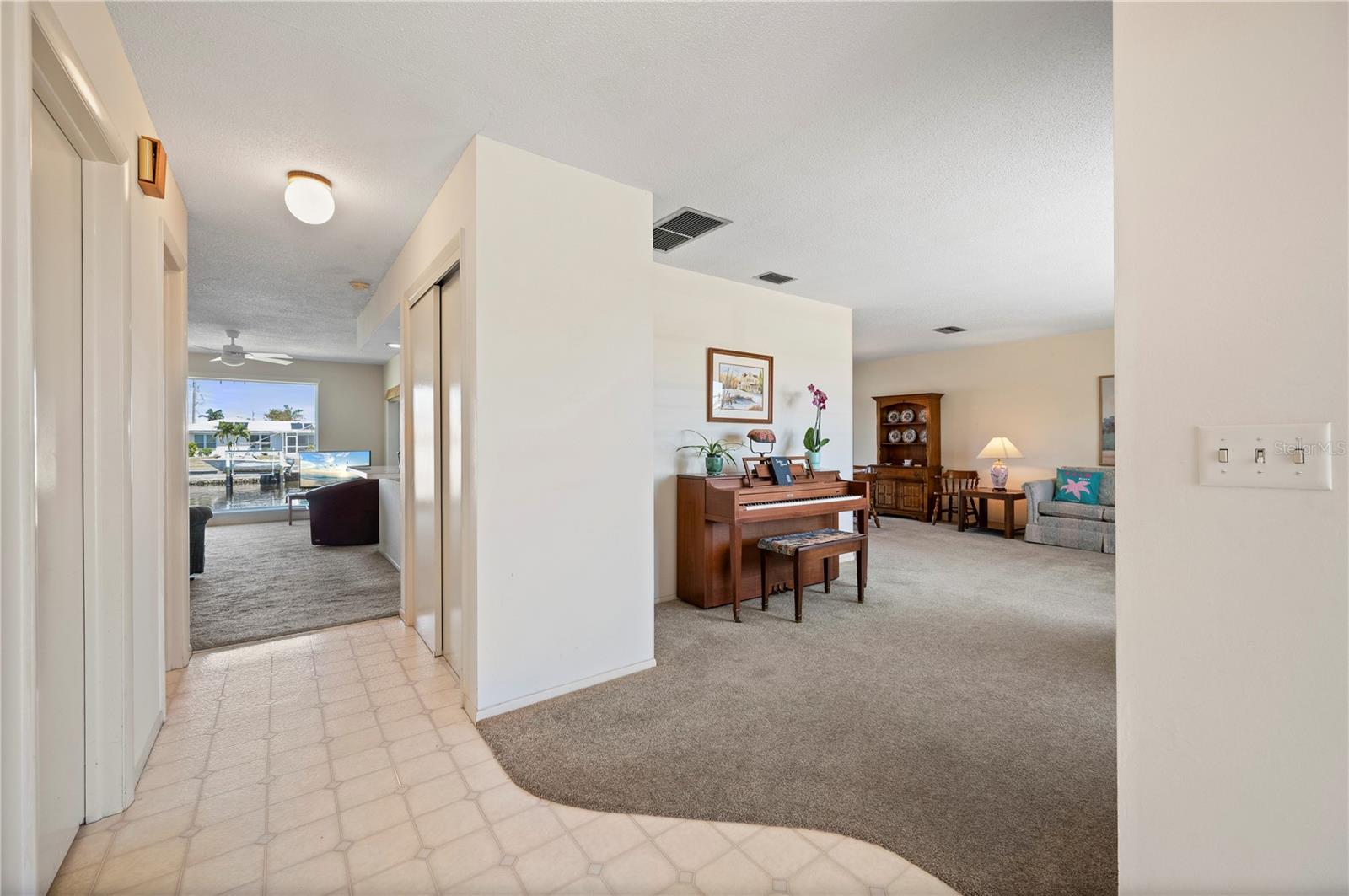 1206 WINWARD CT, PUNTA GORDA, FL, 33950