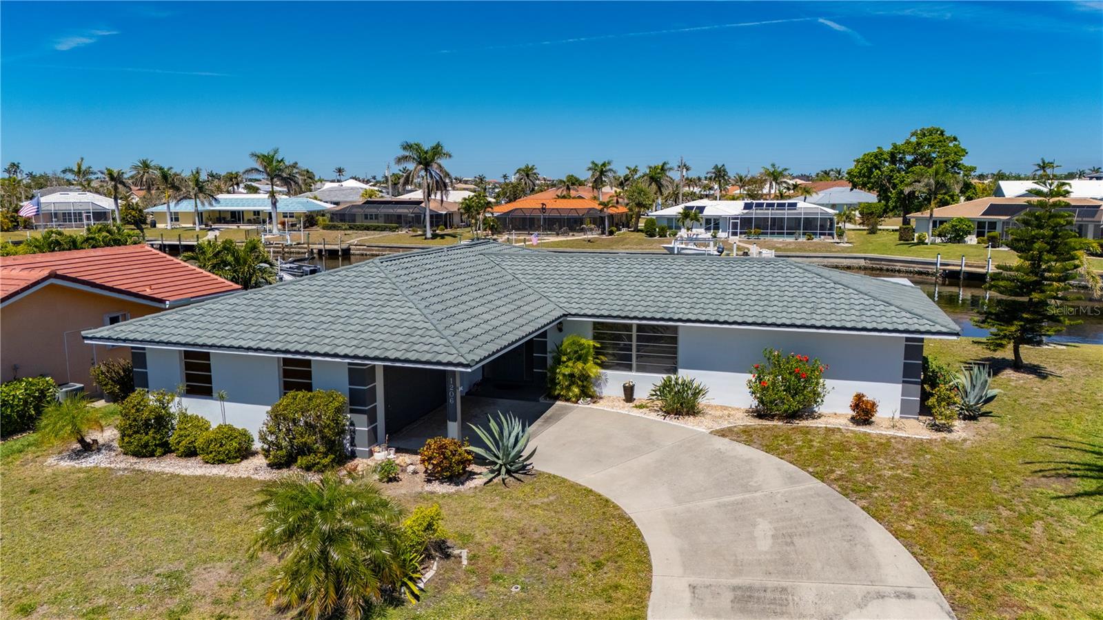 1206 WINWARD CT, PUNTA GORDA, FL, 33950