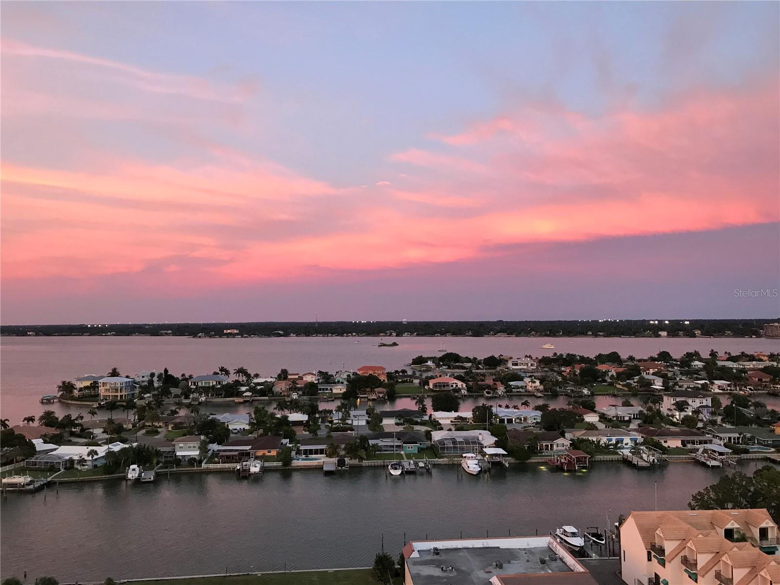 400 ISLAND WAY #1708, CLEARWATER BEACH, FL, 33767