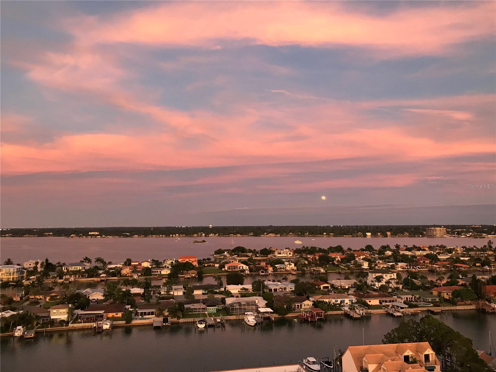 400 ISLAND WAY #1708, CLEARWATER BEACH, FL, 33767