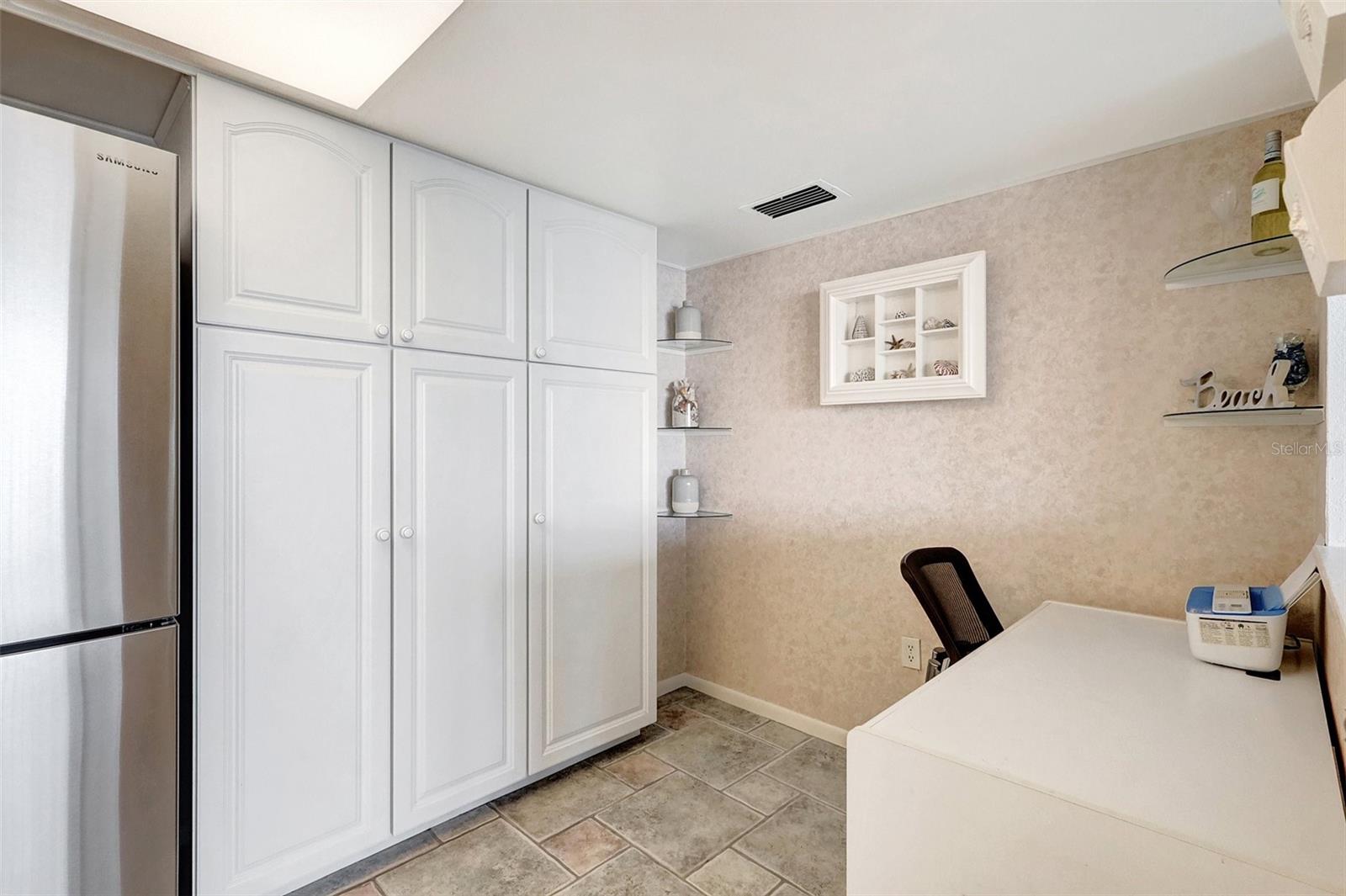 400 ISLAND WAY #1708, CLEARWATER BEACH, FL, 33767