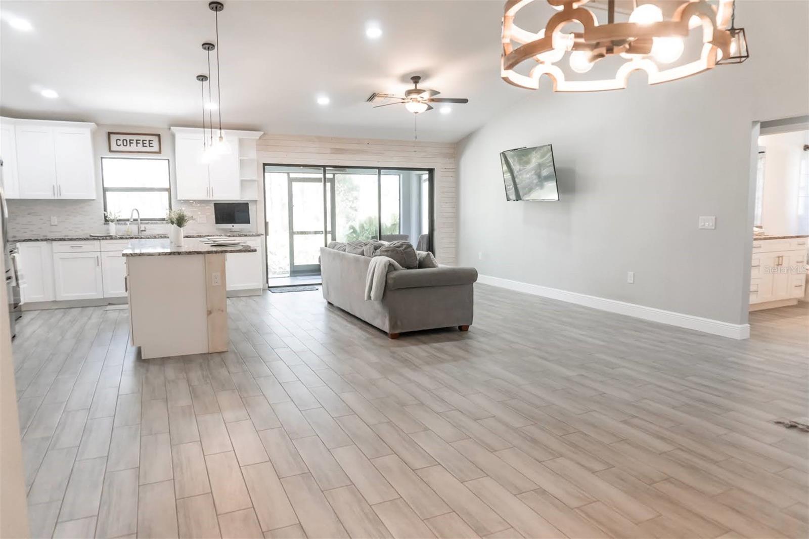 1502 W 9TH ST, LEHIGH ACRES, FL, 33972