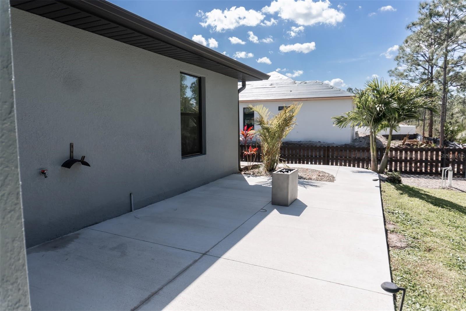 1502 W 9TH ST, LEHIGH ACRES, FL, 33972