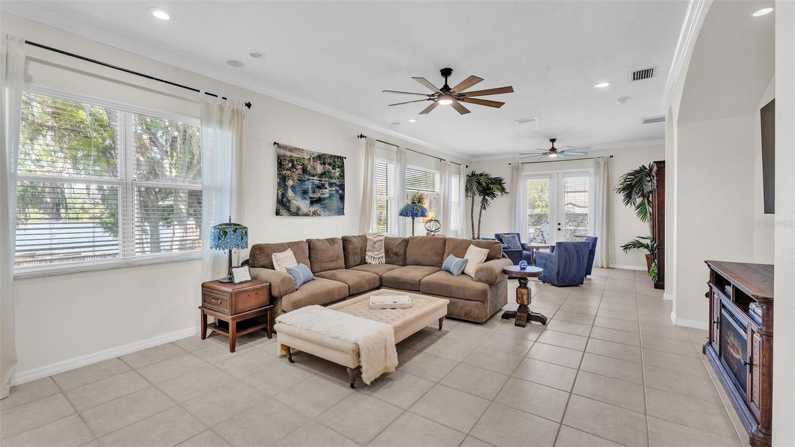 6775 LAKE CLARK DR, LAKELAND, FL, 33813