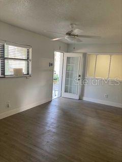 OAKWOOD, TAMPA, FL, 33604