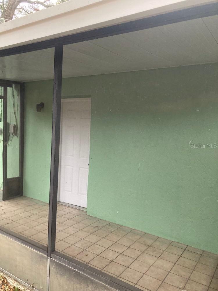 OAKWOOD, TAMPA, FL, 33604