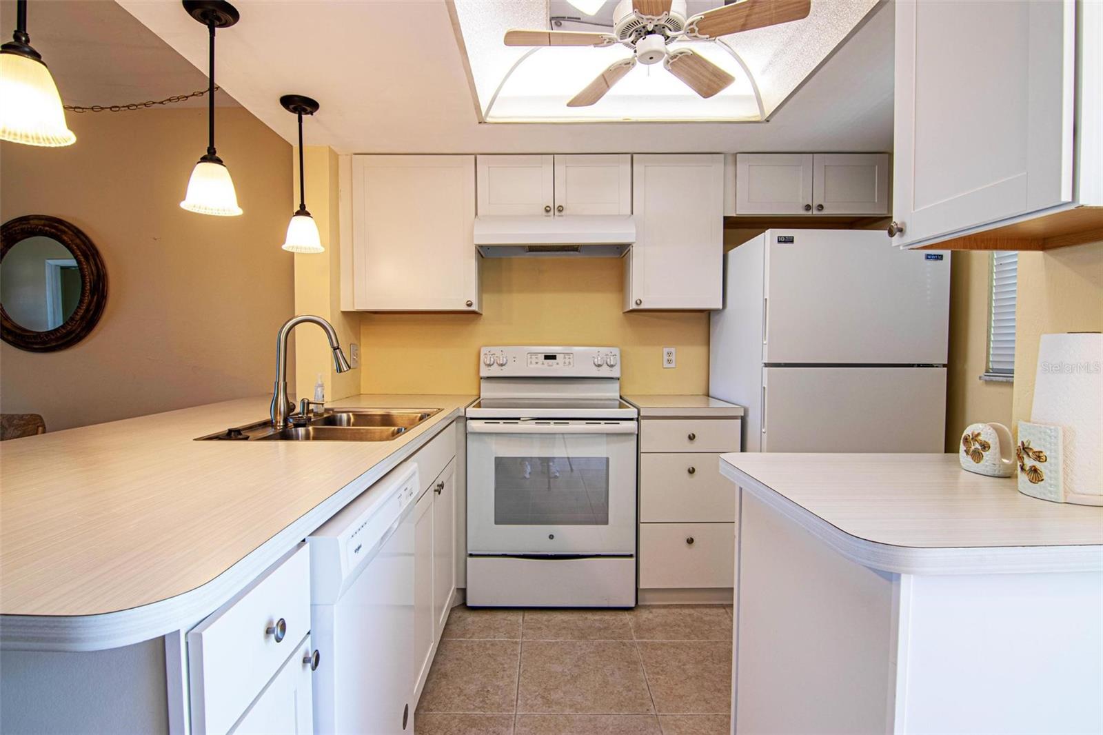 25275 RAMPART BLVD #1203, PUNTA GORDA, FL, 33983
