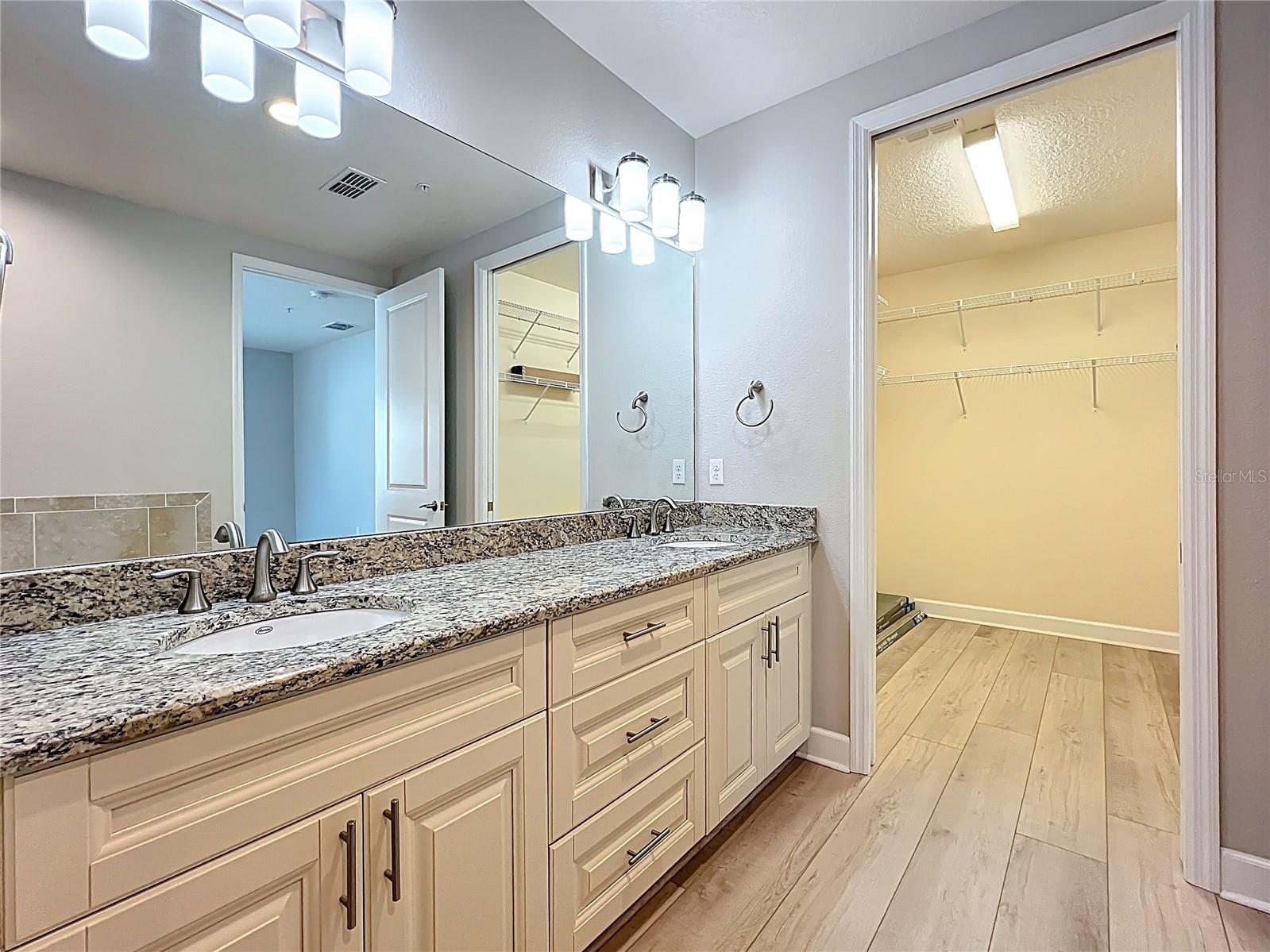 7810 34TH AVE W #103, BRADENTON, FL, 34209