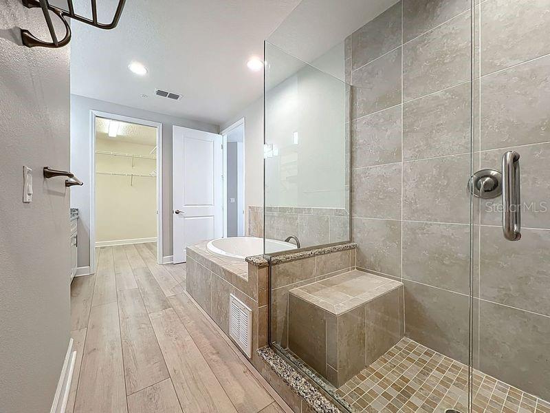 7810 34TH AVE W #103, BRADENTON, FL, 34209