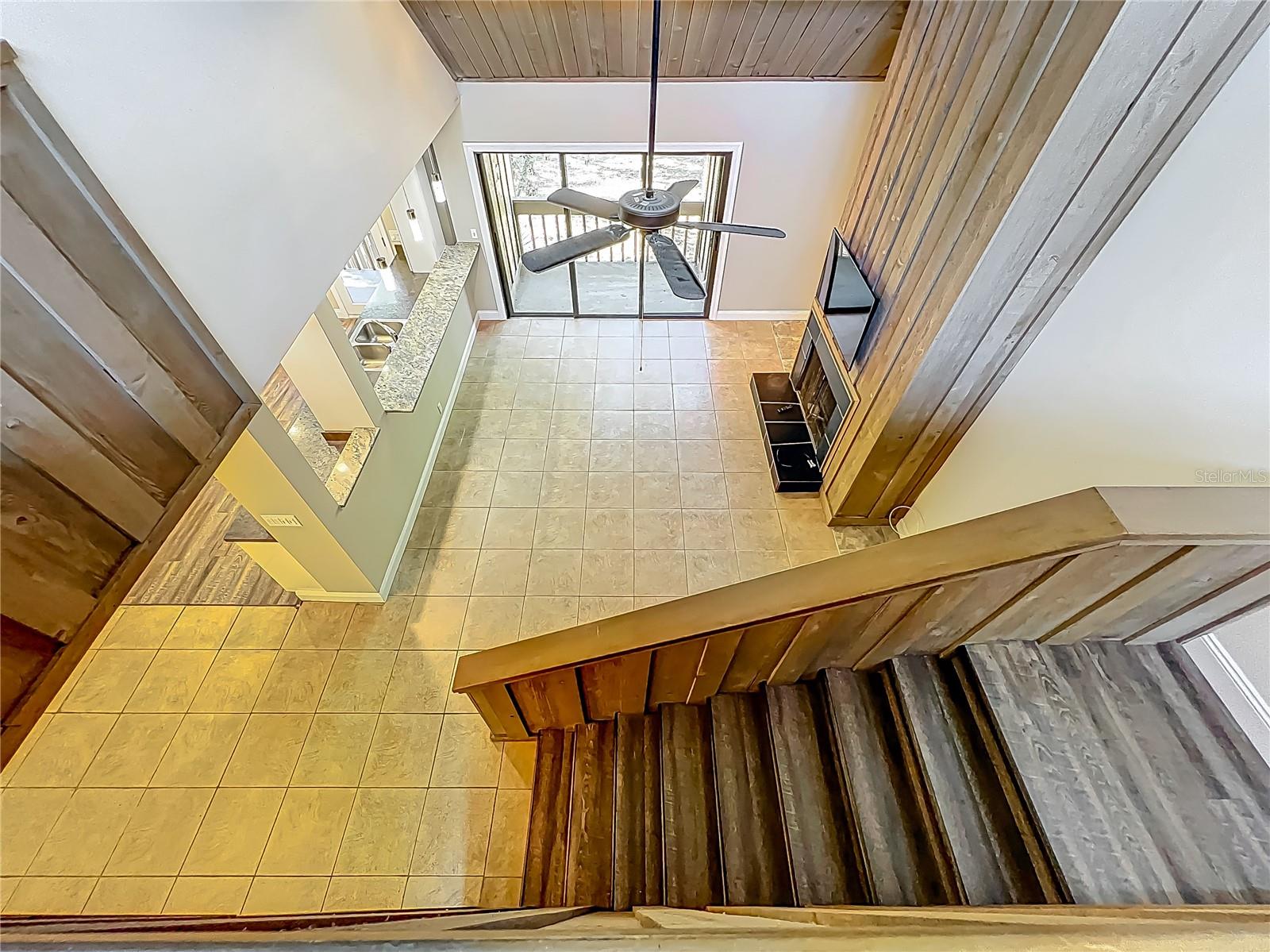 225 CROWN OAKS WAY, LONGWOOD, FL, 32779