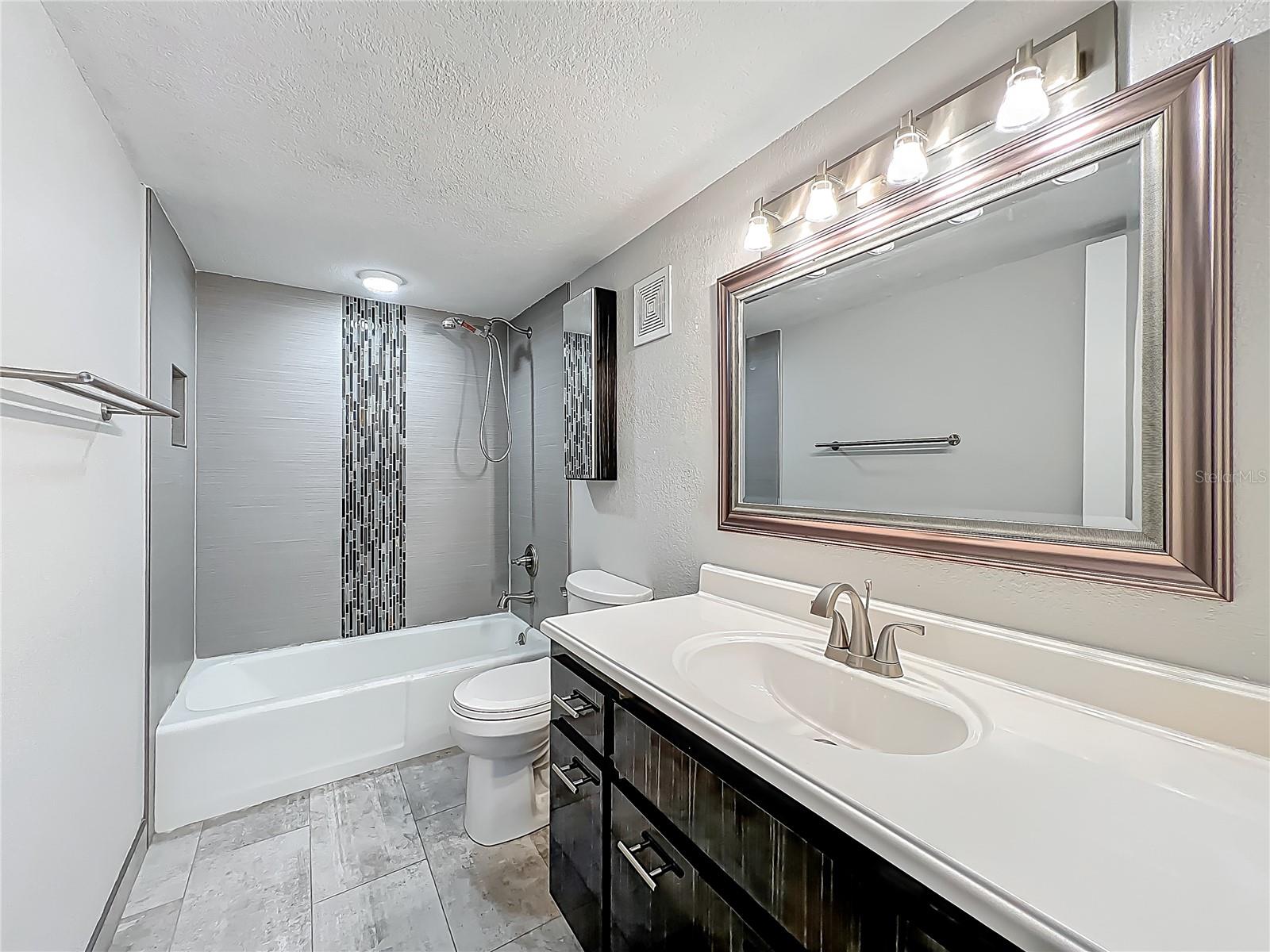 225 CROWN OAKS WAY, LONGWOOD, FL, 32779