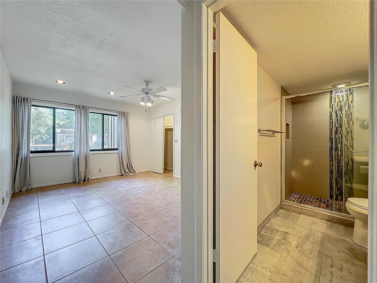 225 CROWN OAKS WAY, LONGWOOD, FL, 32779