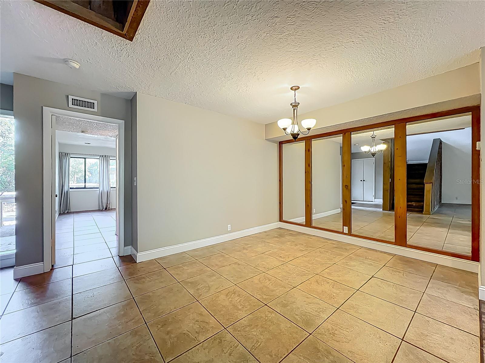 225 CROWN OAKS WAY, LONGWOOD, FL, 32779