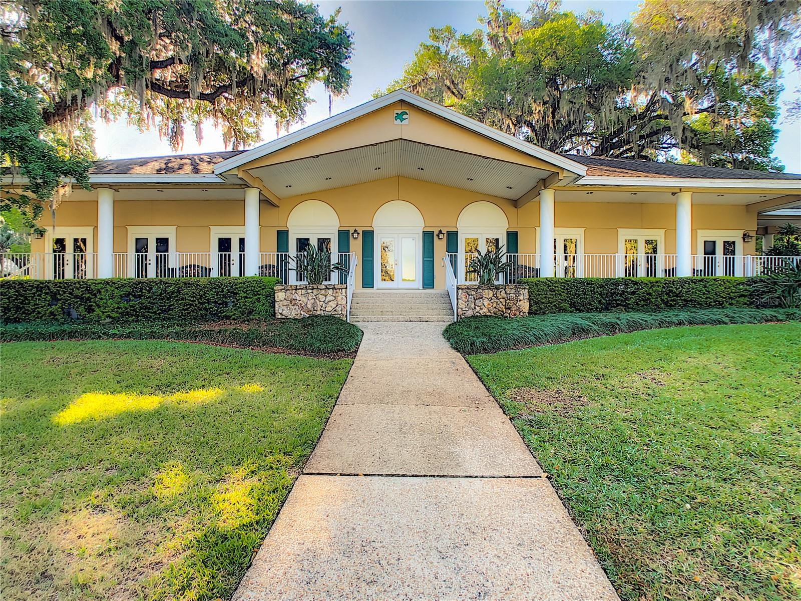 225 CROWN OAKS WAY, LONGWOOD, FL, 32779