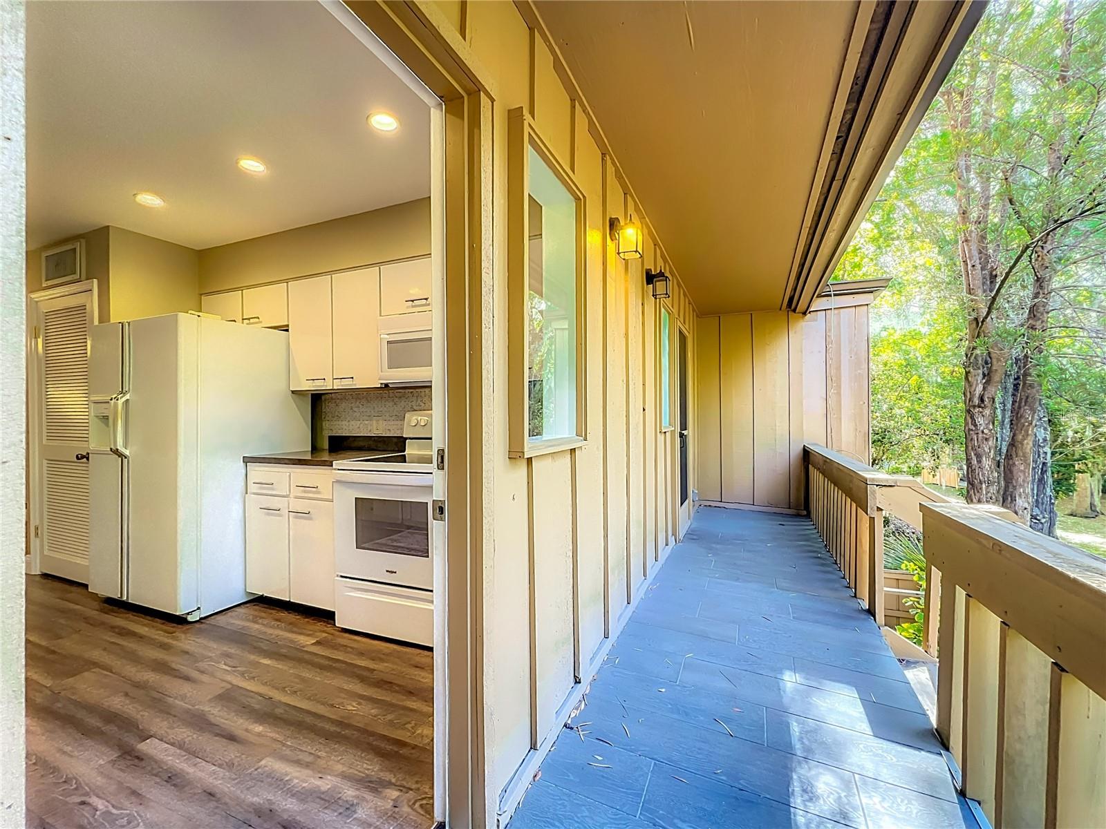 225 CROWN OAKS WAY, LONGWOOD, FL, 32779