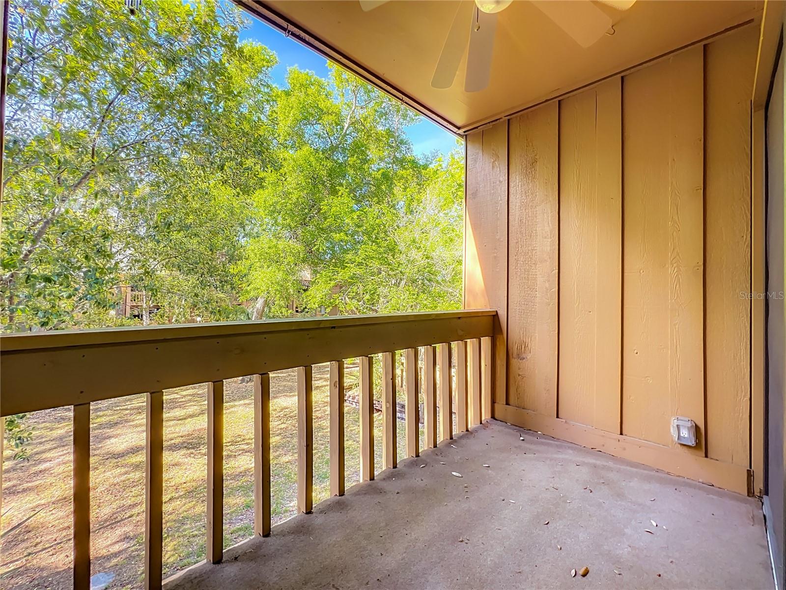 225 CROWN OAKS WAY, LONGWOOD, FL, 32779