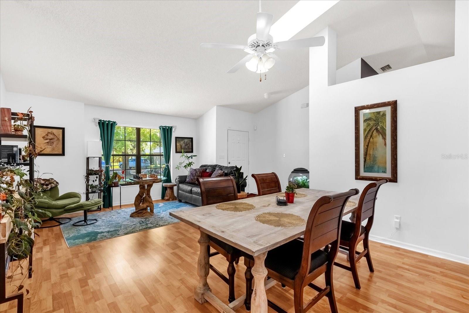 10400 HUNTERS TRAIL CT, ORLANDO, FL, 32817