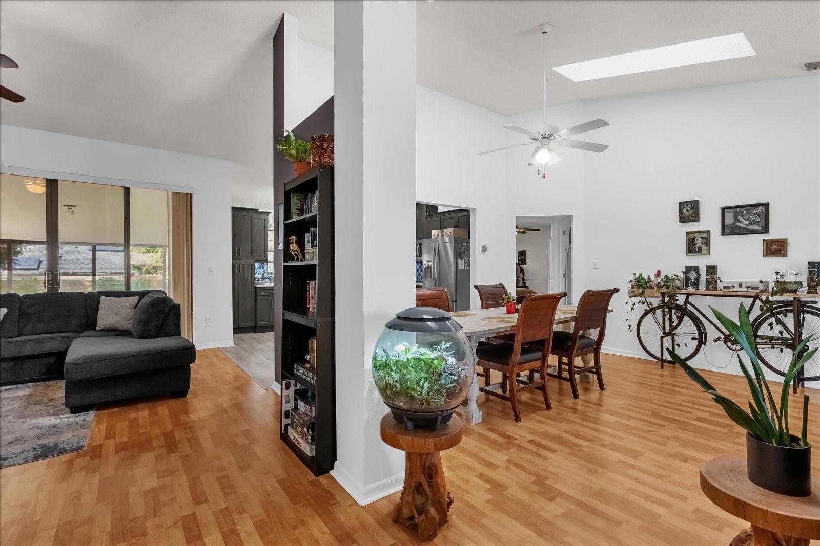 10400 HUNTERS TRAIL CT, ORLANDO, FL, 32817