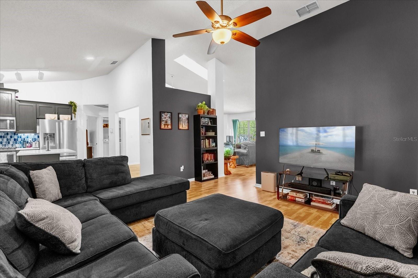 10400 HUNTERS TRAIL CT, ORLANDO, FL, 32817