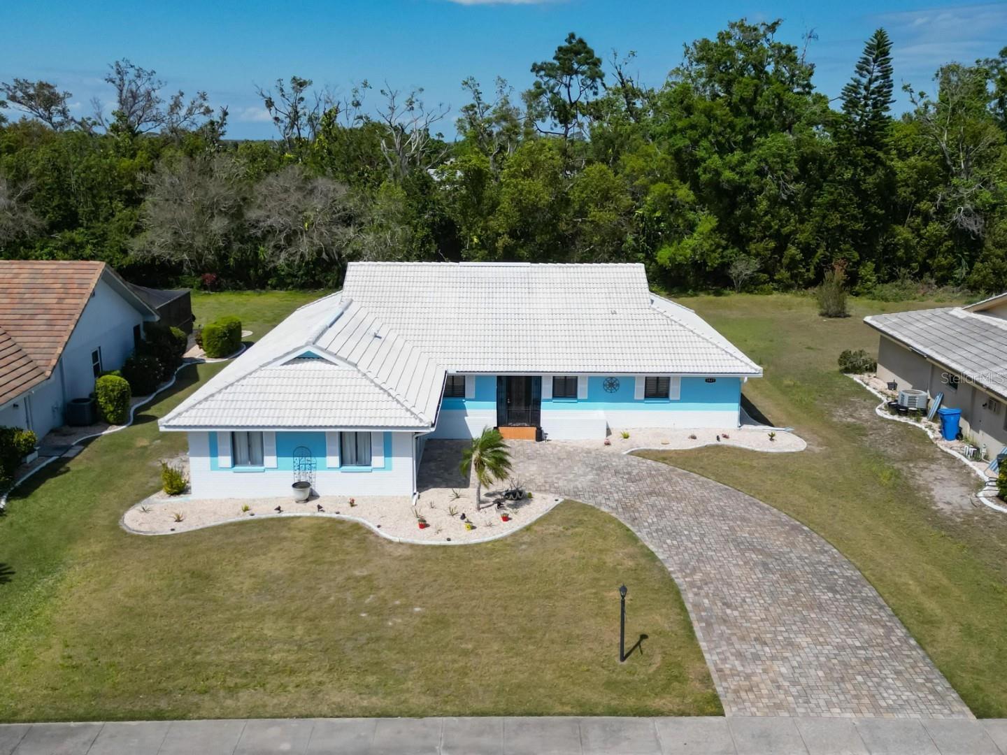 1929 NEW BEDFORD DR, SUN CITY CENTER, FL, 33573
