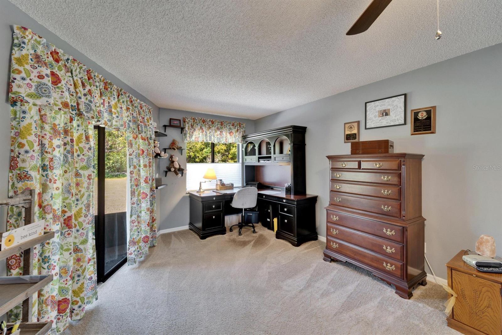 1929 NEW BEDFORD DR, SUN CITY CENTER, FL, 33573