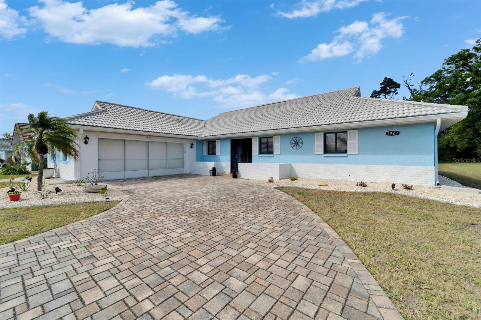 1929 NEW BEDFORD DR, SUN CITY CENTER, FL, 33573