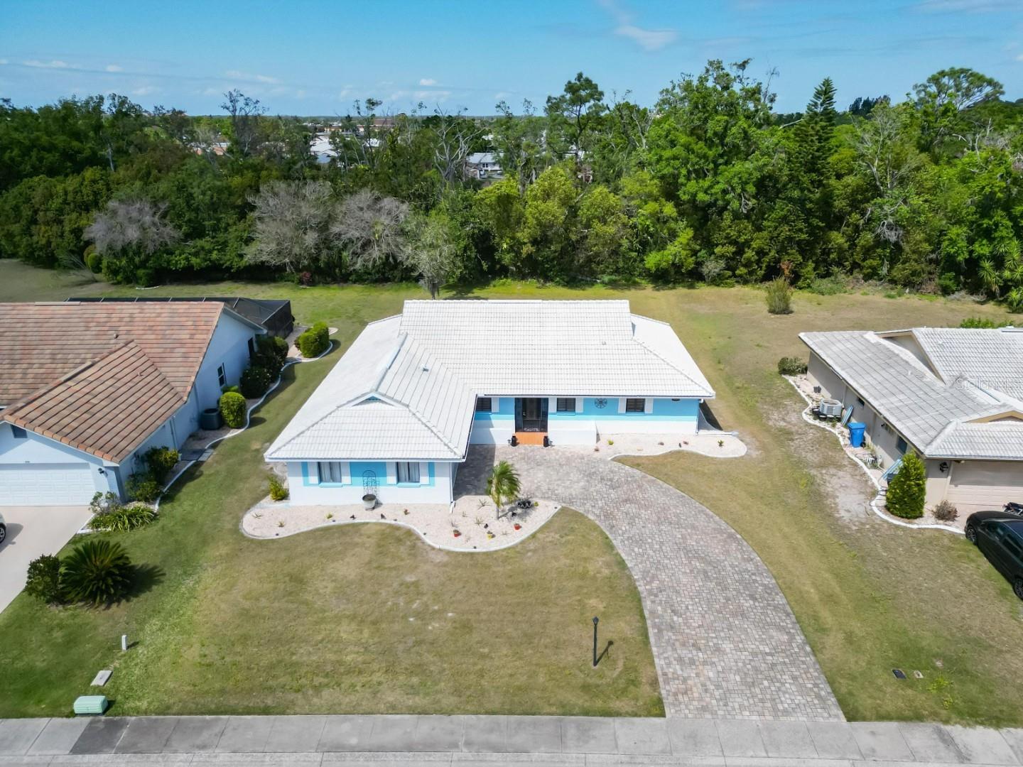 1929 NEW BEDFORD DR, SUN CITY CENTER, FL, 33573