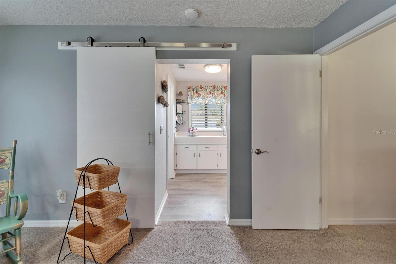 1929 NEW BEDFORD DR, SUN CITY CENTER, FL, 33573