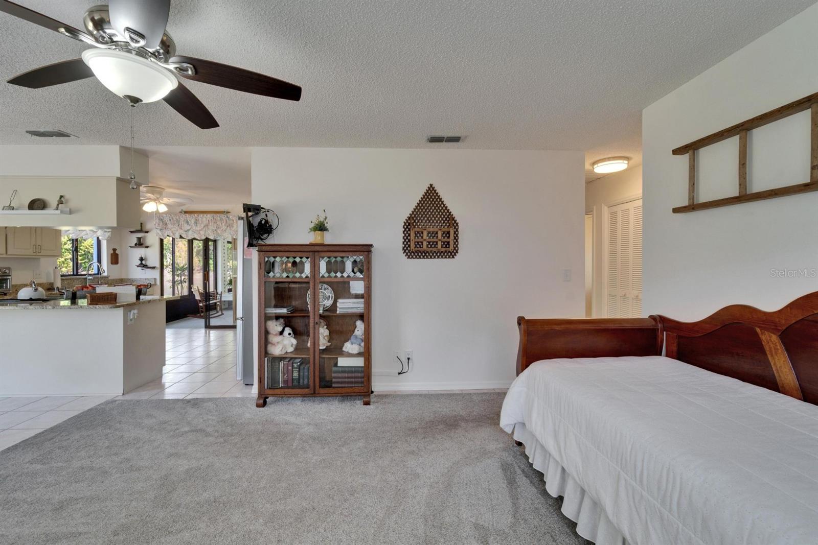 1929 NEW BEDFORD DR, SUN CITY CENTER, FL, 33573