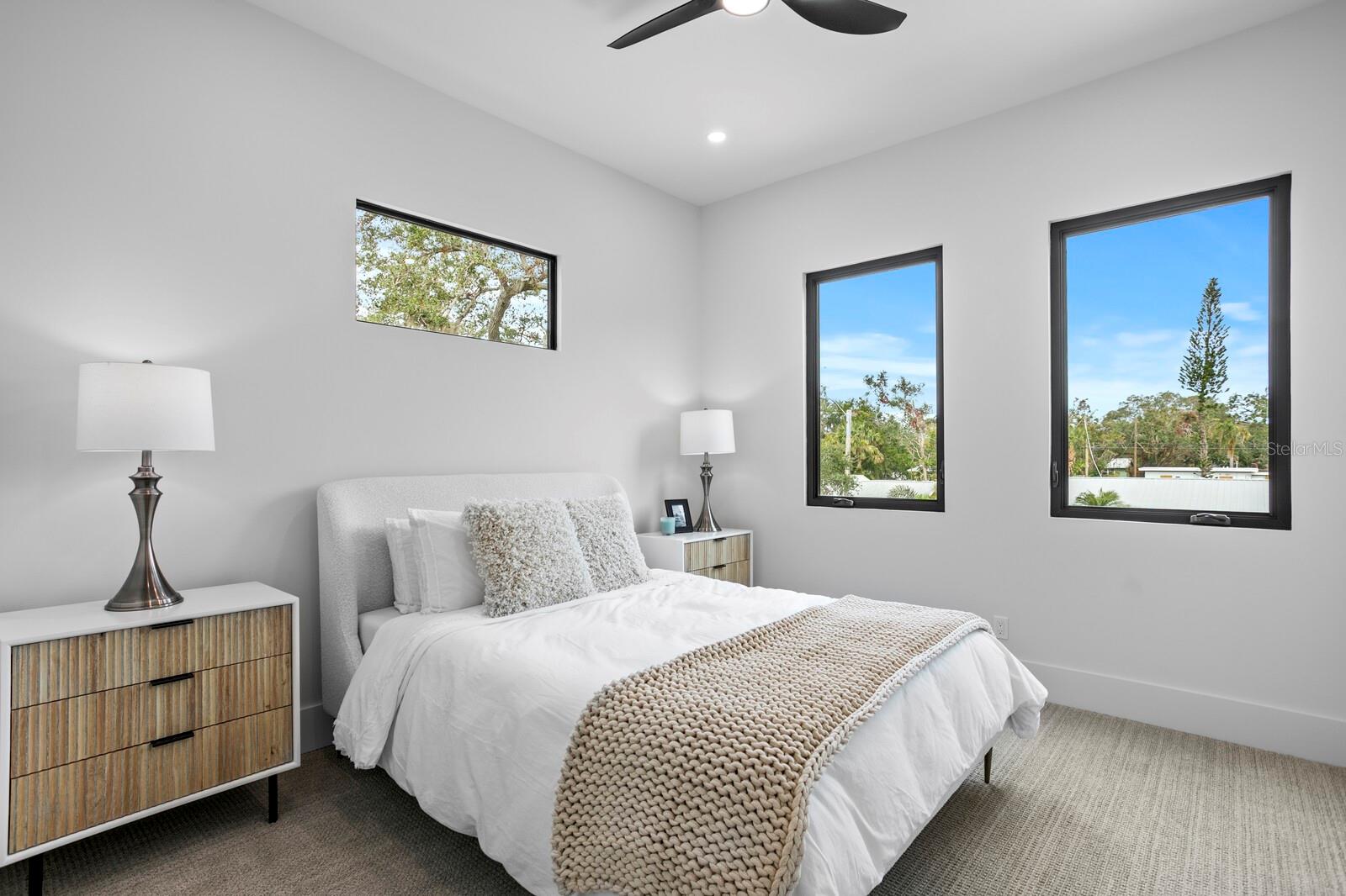 2249 OAK TERRACE ST, SARASOTA, FL, 34231