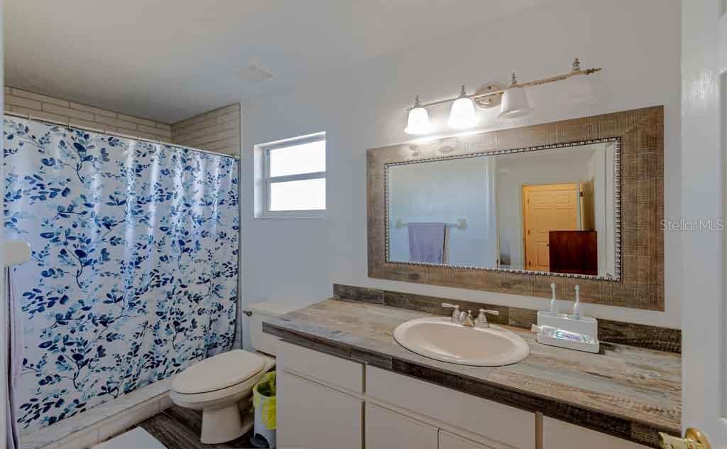 720 CEDAR KNOLL DR N, LAKELAND, FL, 33809