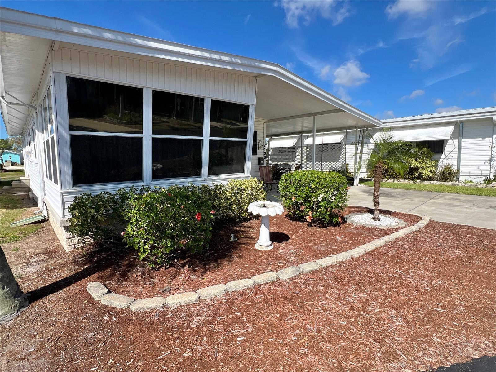 7138 MOUNT HAWTHORNE RD NE #586, ST PETERSBURG, FL, 33702