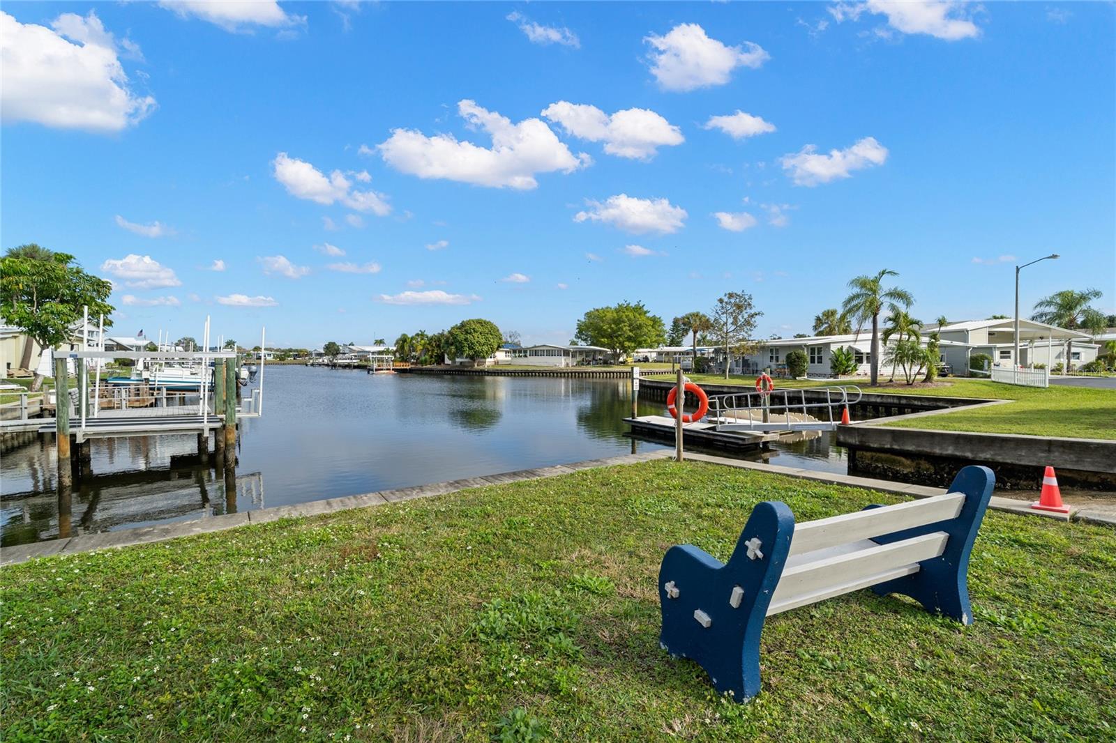 7138 MOUNT HAWTHORNE RD NE #586, ST PETERSBURG, FL, 33702