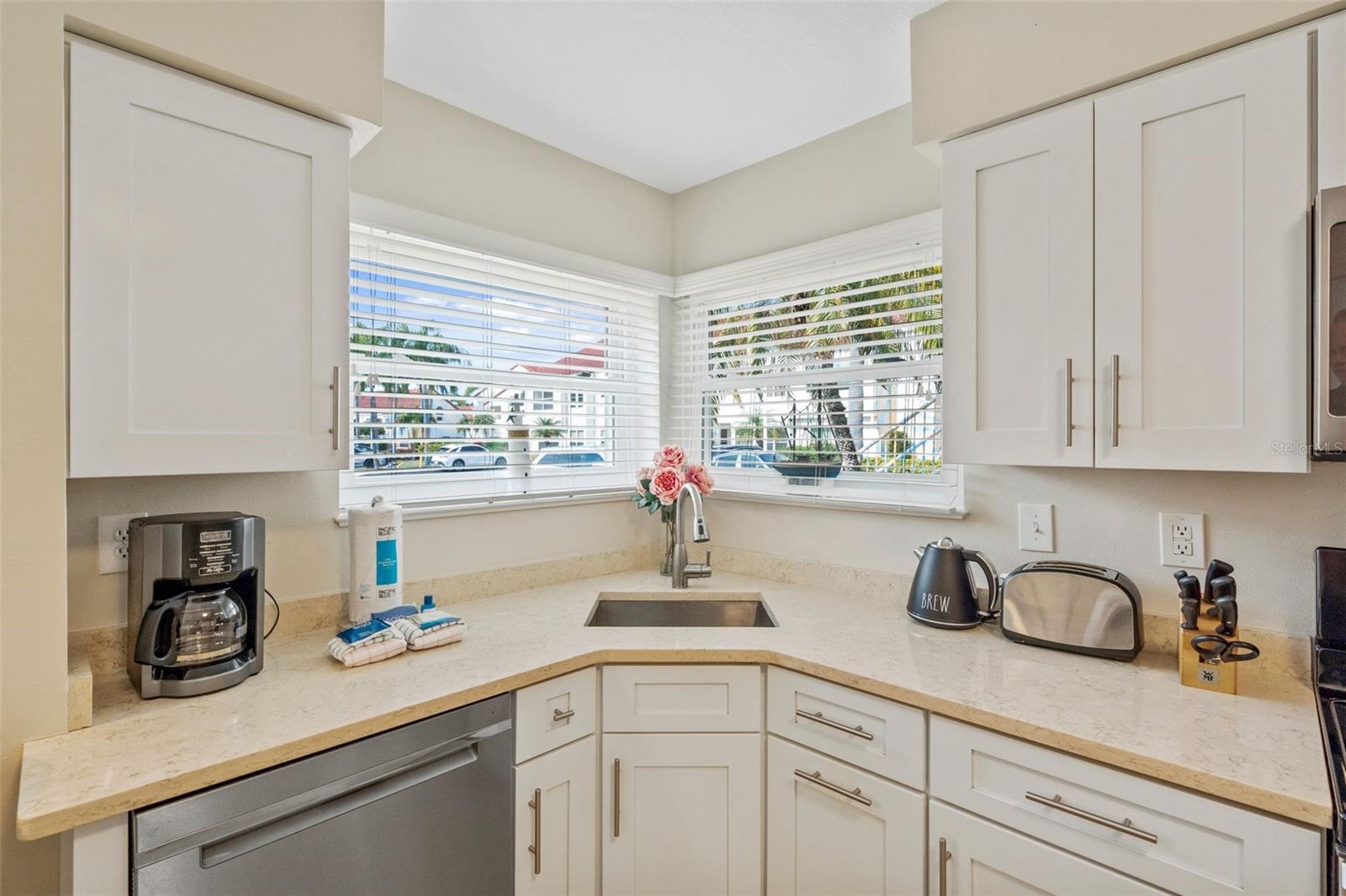 6059 BAHIA DEL MAR BLVD #141, ST PETERSBURG, FL, 33715