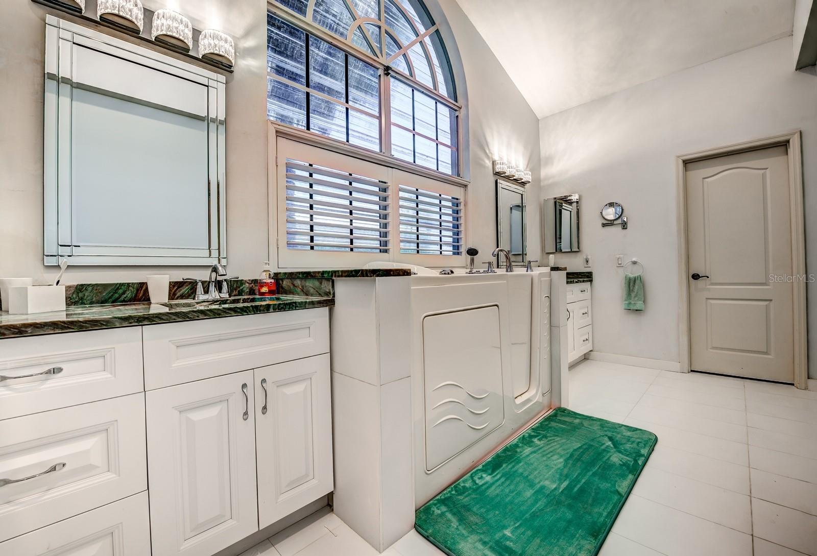 1400 COLONY PL, VENICE, FL, 34292