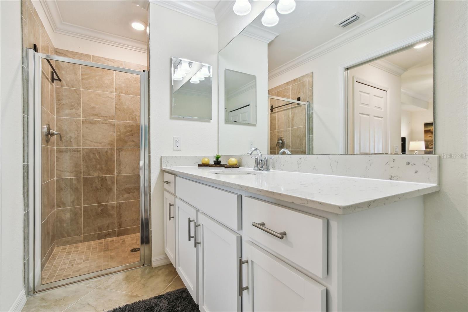 1030 TIDEWATER SHORES LOOP #104, BRADENTON, FL, 34208