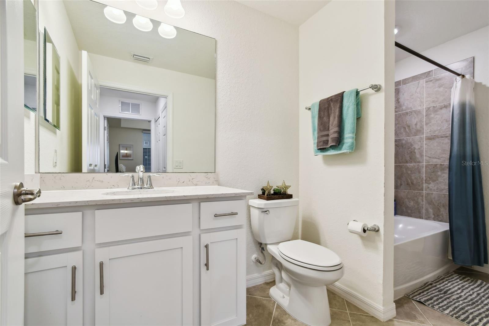 1030 TIDEWATER SHORES LOOP #104, BRADENTON, FL, 34208