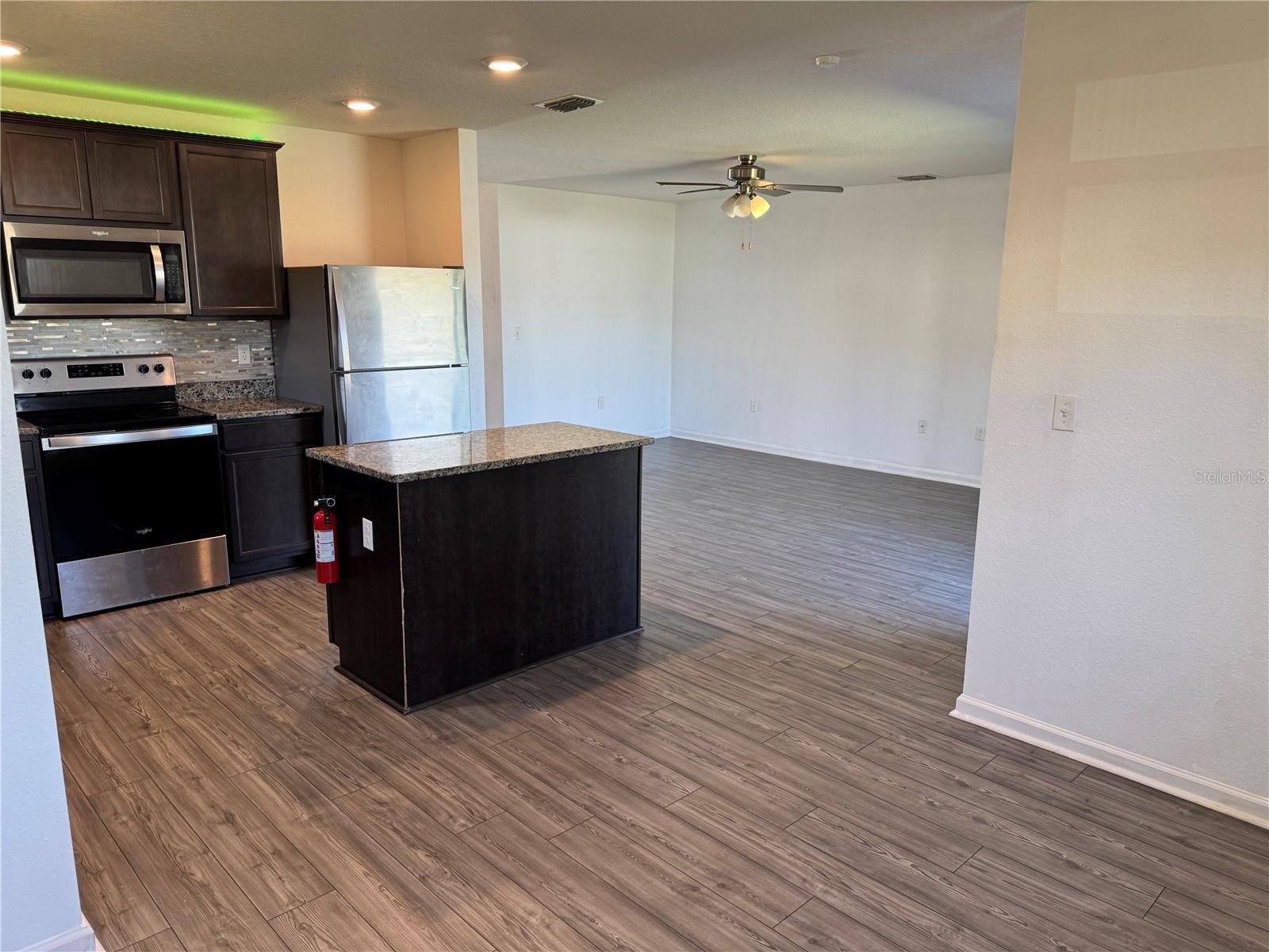 5932 CROSBY LAKE WAY E,, MACCLENNY, FL, 32063