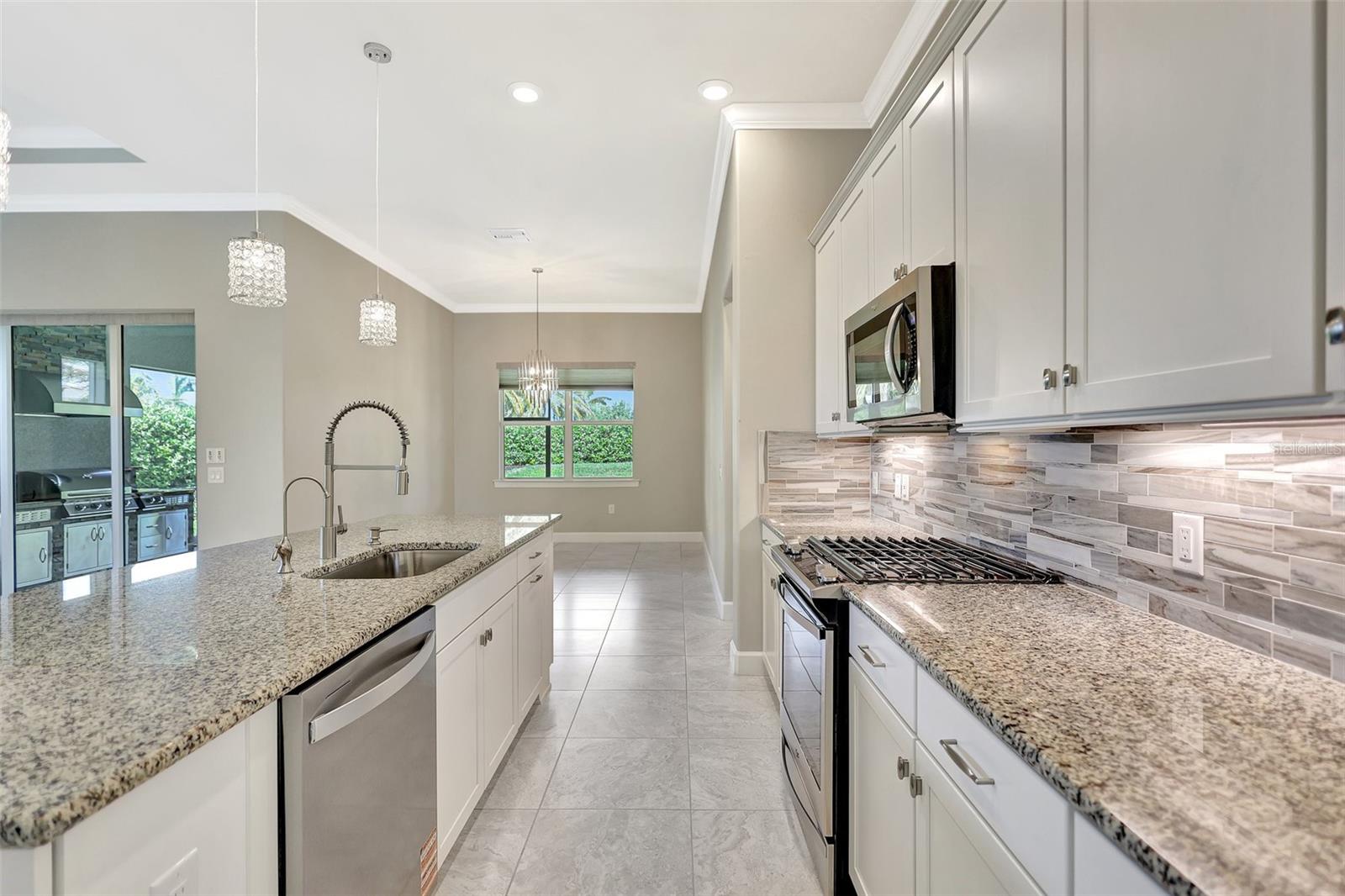 12444 BLUE HILL TRL, BRADENTON, FL, 34211