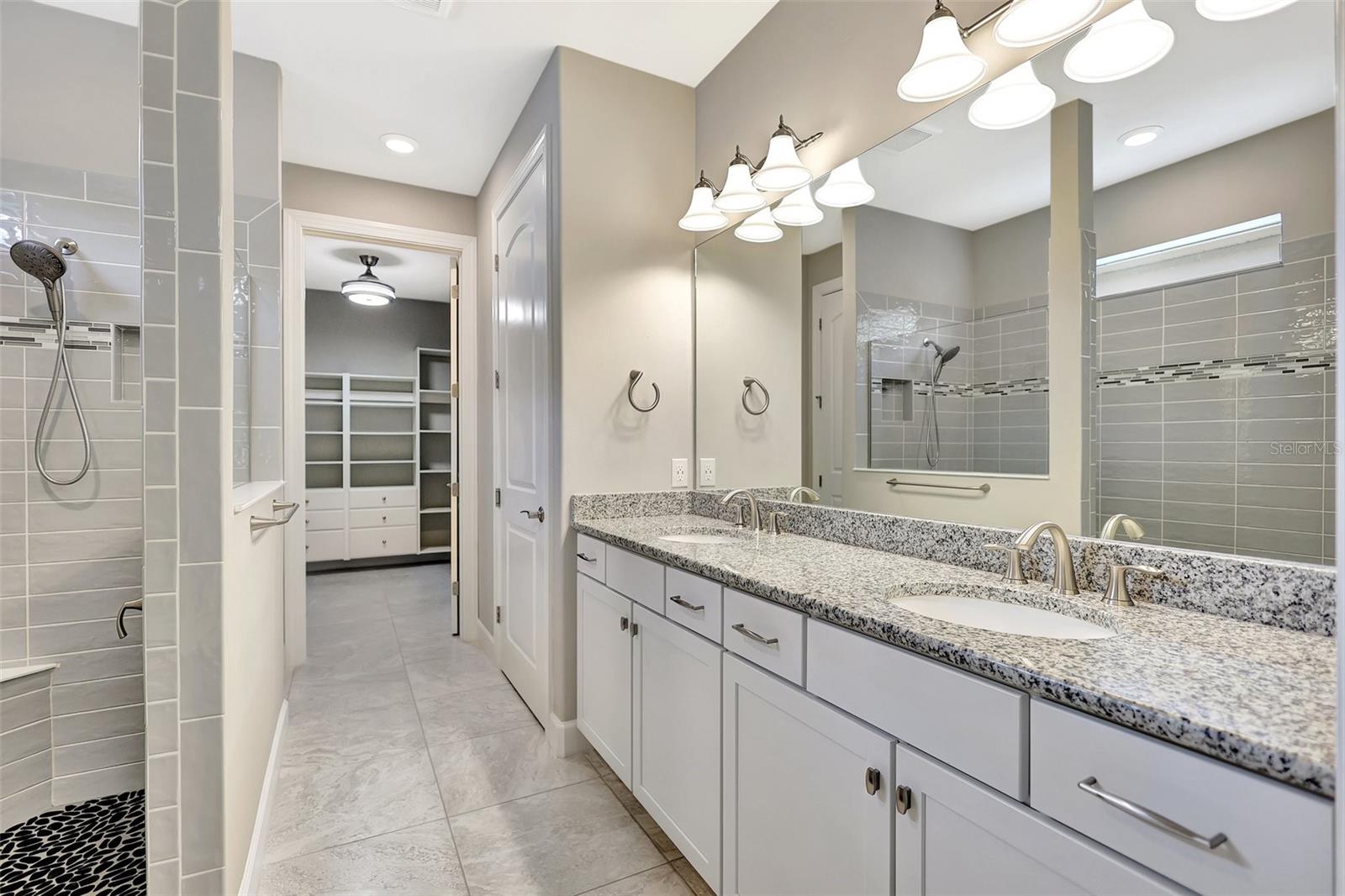 12444 BLUE HILL TRL, BRADENTON, FL, 34211
