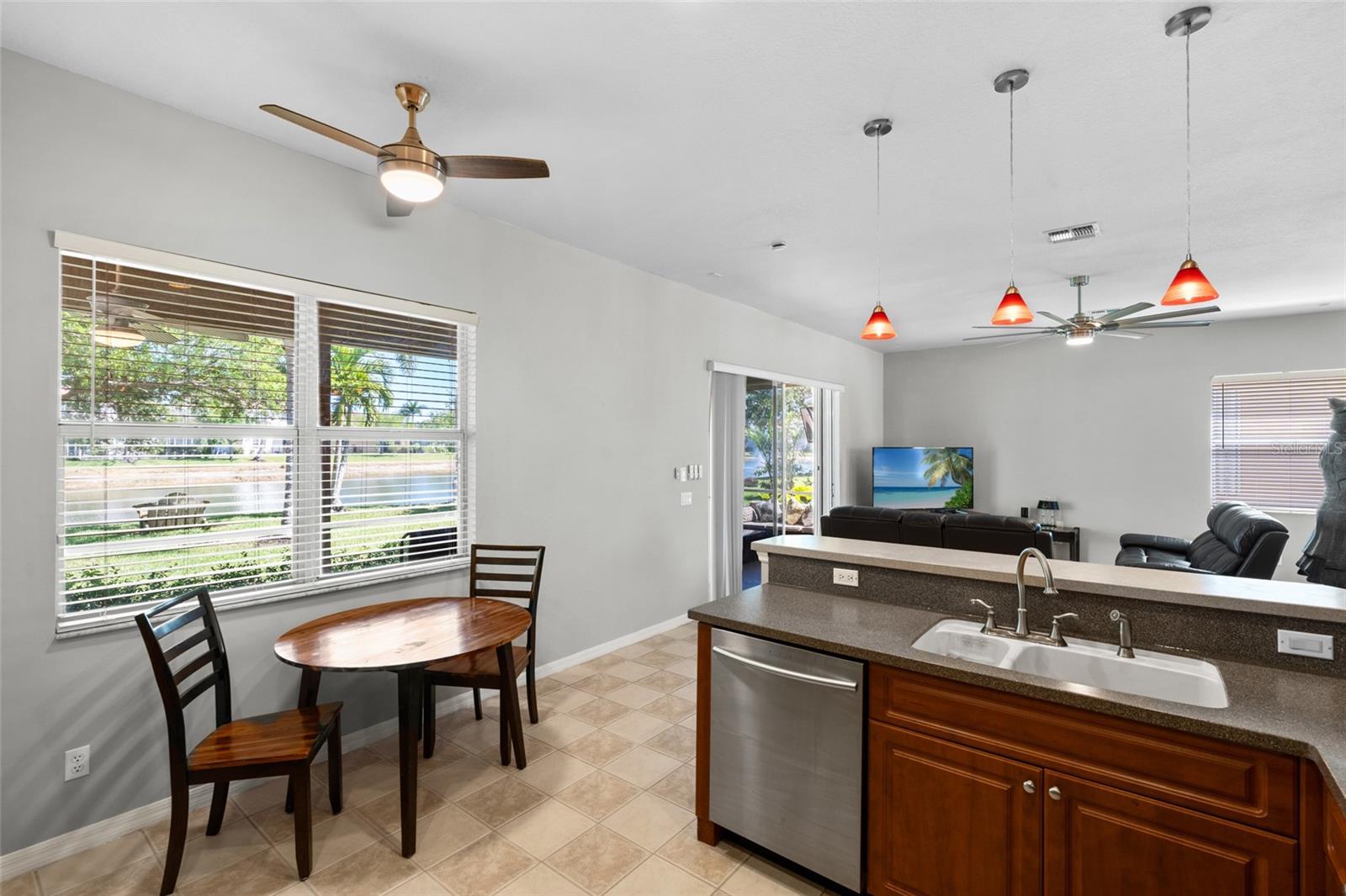 2691 SUNSET LAKE DR, CAPE CORAL, FL, 33909