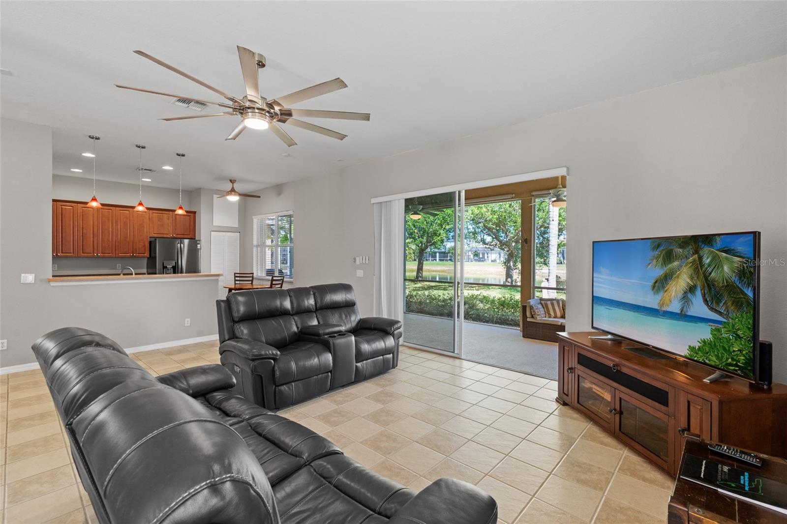 2691 SUNSET LAKE DR, CAPE CORAL, FL, 33909